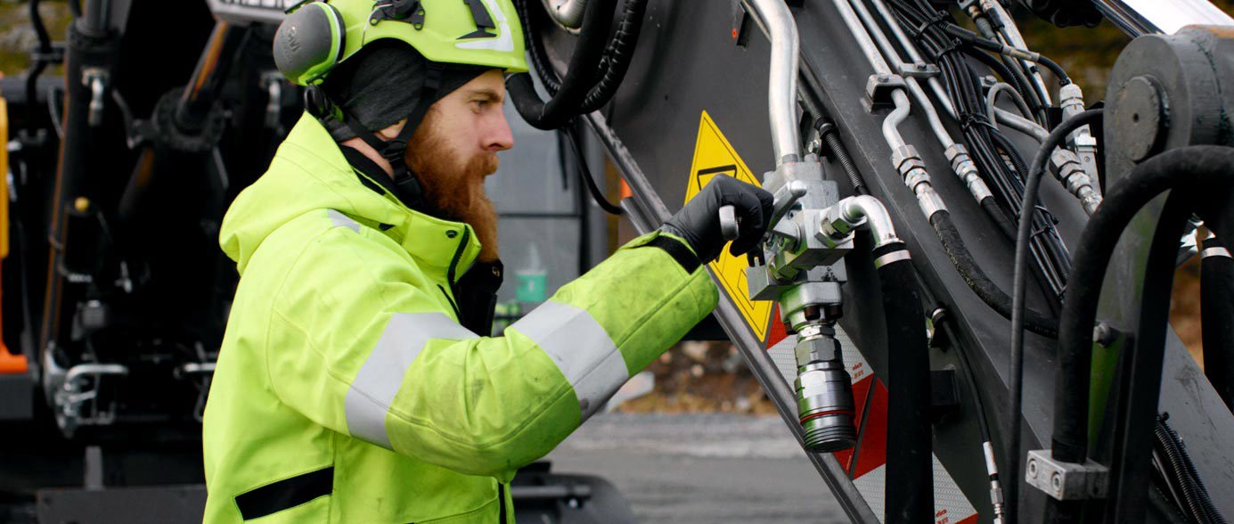 Yksityiskohtaiset ohjeet: CEJN TLX:n asentaminen hydraulisiin lisävarusteisiin