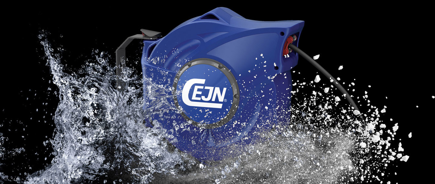 Safety cable reel with IP65 classification